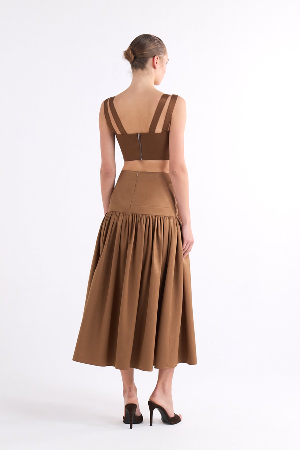 IRISA LOOSE-FIT PLEATED BROWN MIDI ETEK