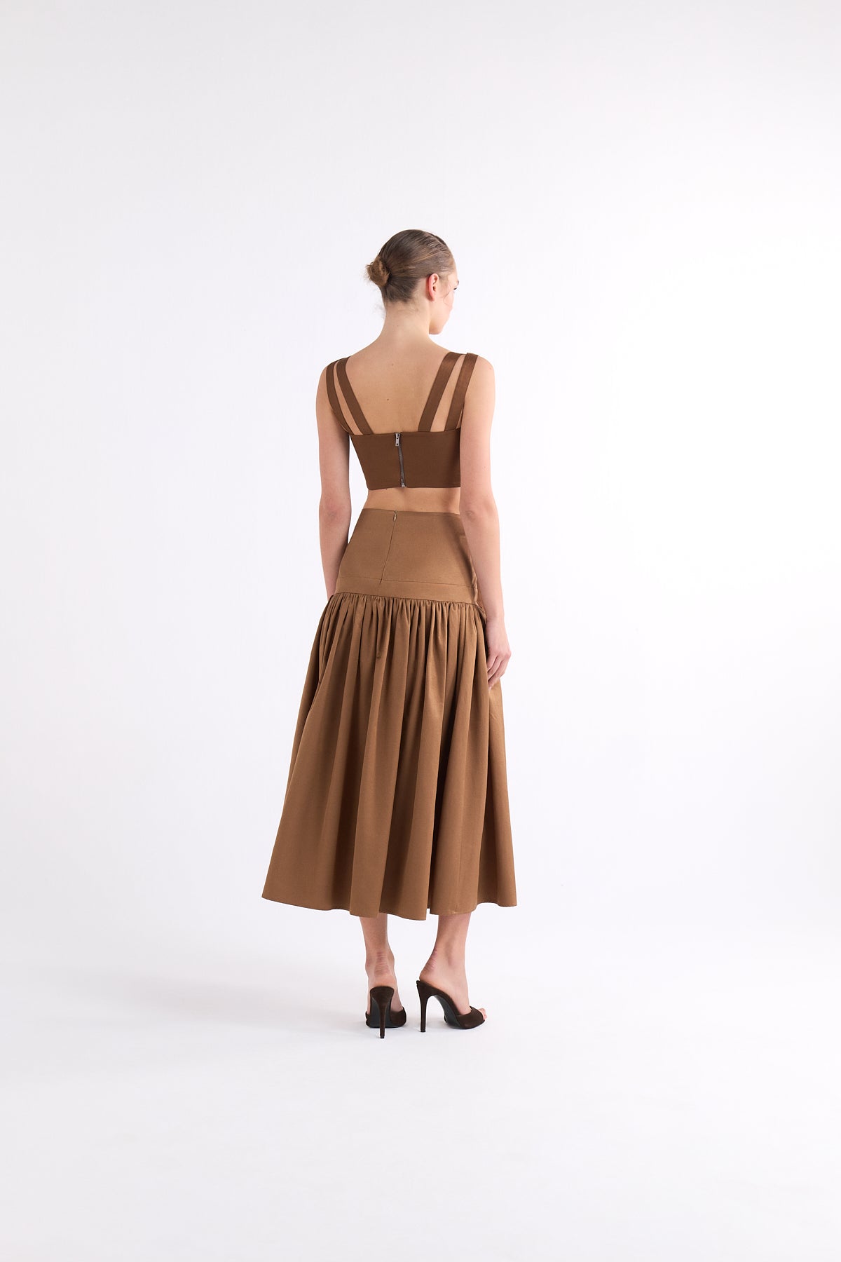 IRISA LOOSE-FIT PLEATED BROWN MIDI ETEK